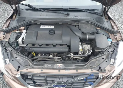 2010 Volvo Xc60 T6/T6 R-Design from USA, damaged, VIN YV4992DZ2A2023669